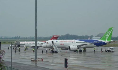能見(jiàn)度低于500米，全市預(yù)警生效，航空商務(wù)服務(wù)受挑戰(zhàn)